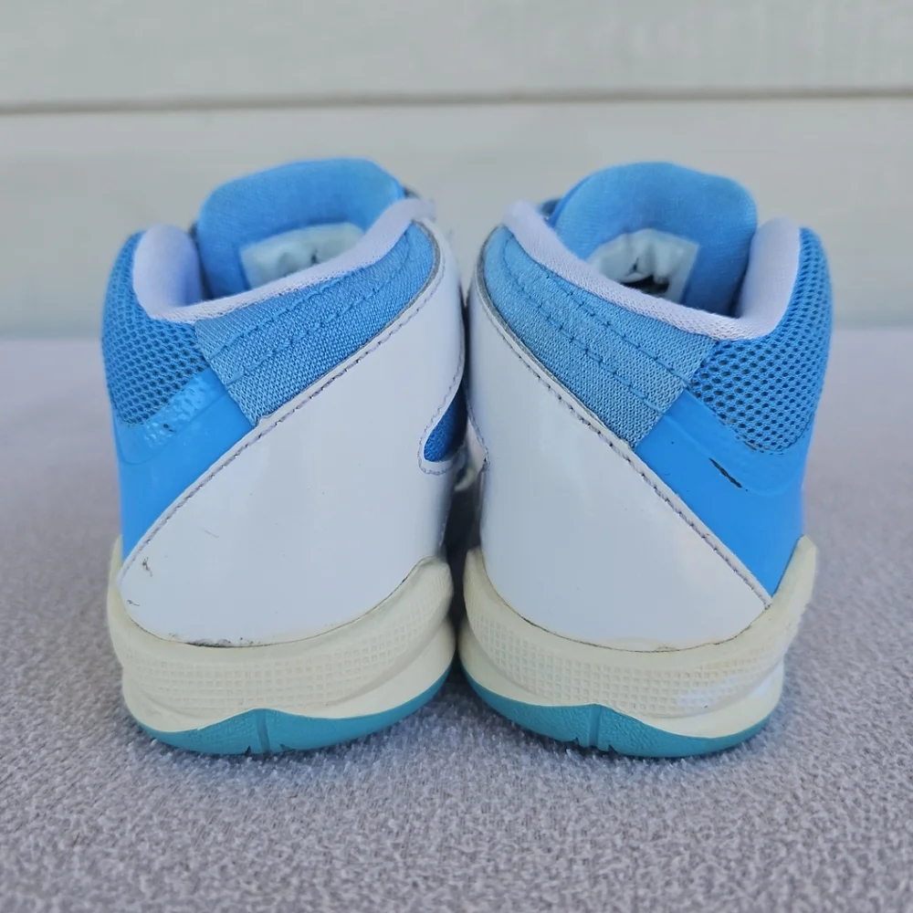 Nike Air Jordan Play In These 2 Toddler Size 6C Carolina Blue Hook & Loop